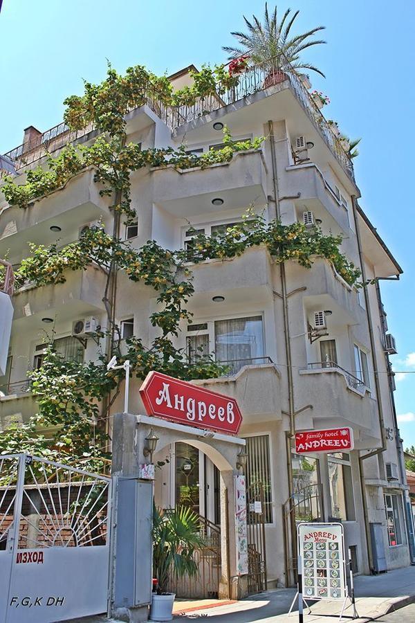 Family Hotel Andreev Nesebar Exterior foto